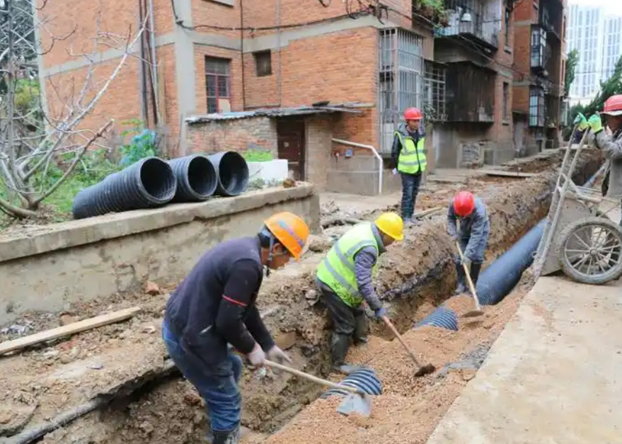 曲靖：中心城市地下管网焕新提速